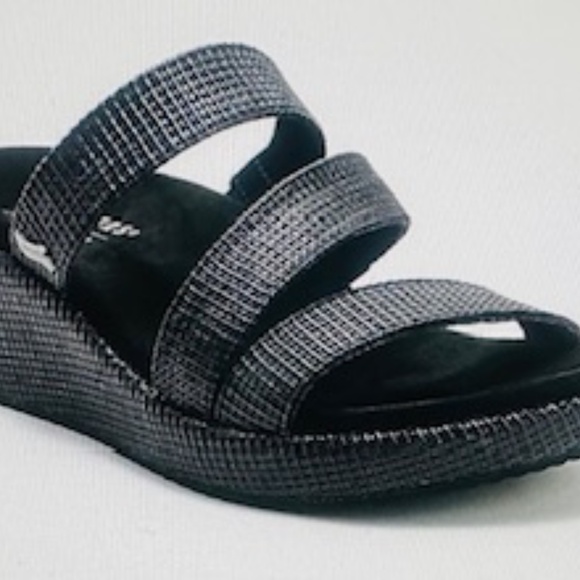 Martha Stewart Sketcher Arch Fit Beverlee Wedges-NWOT - Picture 8 of 10